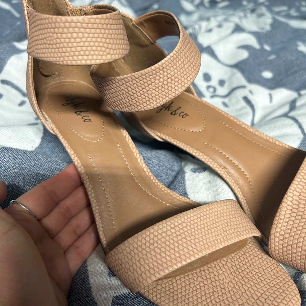 Kitten heels - Picture 5 of 5